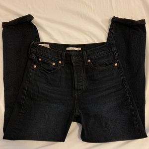 Levi’s black wedgie jeans